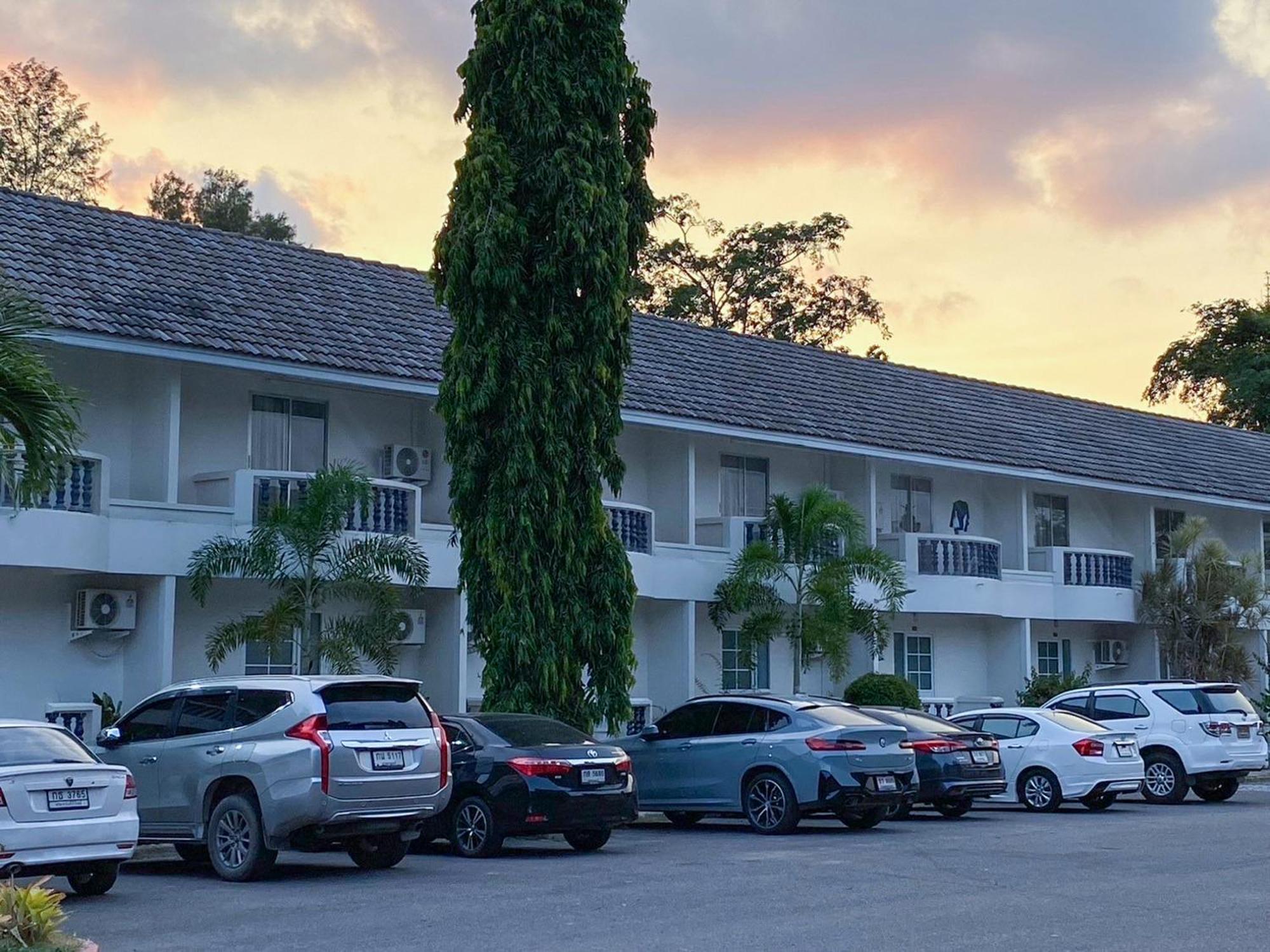 Bangsaphan Resort Bang Saphan Exterior photo